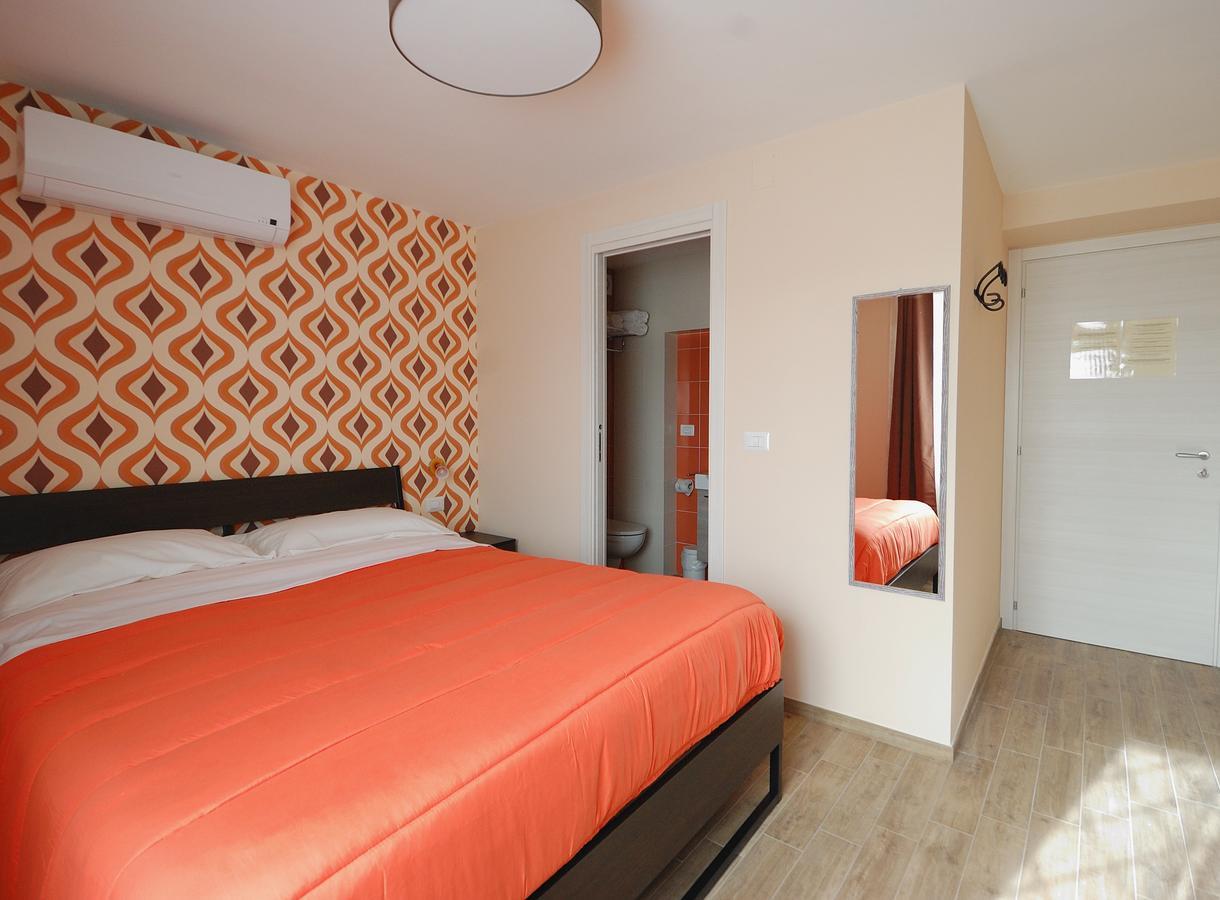 B&B Incanto Sotto Il Mare ซัน เบเนเดตโต เดล ตรอนโต ภายนอก รูปภาพ