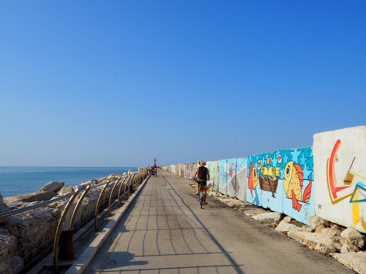 B&B Incanto Sotto Il Mare ซัน เบเนเดตโต เดล ตรอนโต ภายนอก รูปภาพ