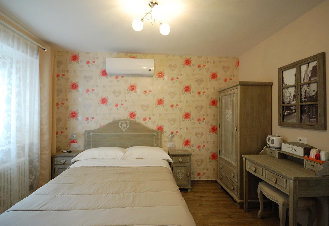 B&B Incanto Sotto Il Mare ซัน เบเนเดตโต เดล ตรอนโต ภายนอก รูปภาพ